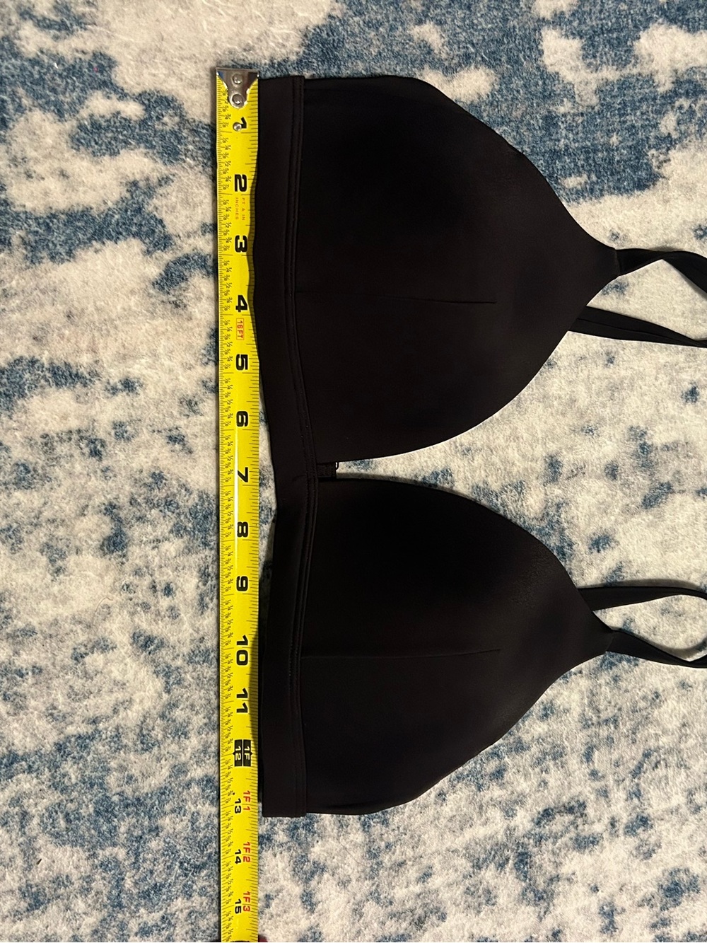 lululemon athletica • Black Wireless Light-Support Bra • 8 - Picture 8 of 8